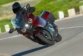 Первые фото BMW K1600GT и K1600GTL 2011